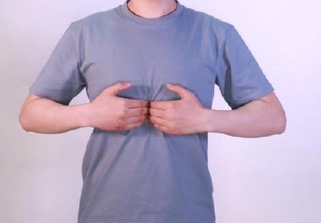 双手四指对齐,指尖关节相对轻放于胸骨下方腹中线上;   慢慢向下按压